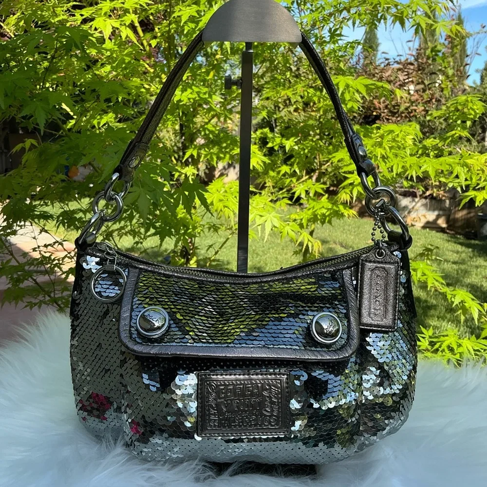 Coach Poppy Y2K Silver Sequin Groovy Shoulder Crossbody Hand Bag - Picture 2 of 16